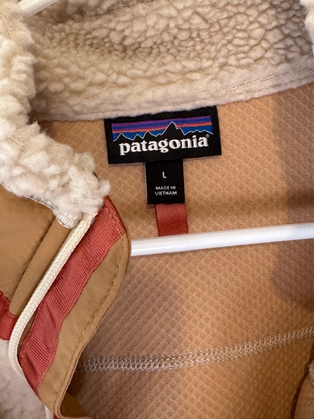 Patagonia Women’s Retro Pile Fleece Jacket - Natural/ Tan Color - Sz L EUC - Picture 4 of 11